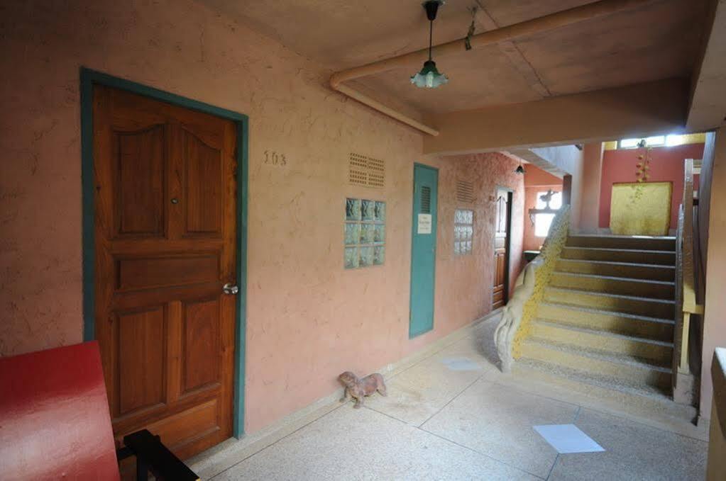 Guest house Casa Brazil 2*