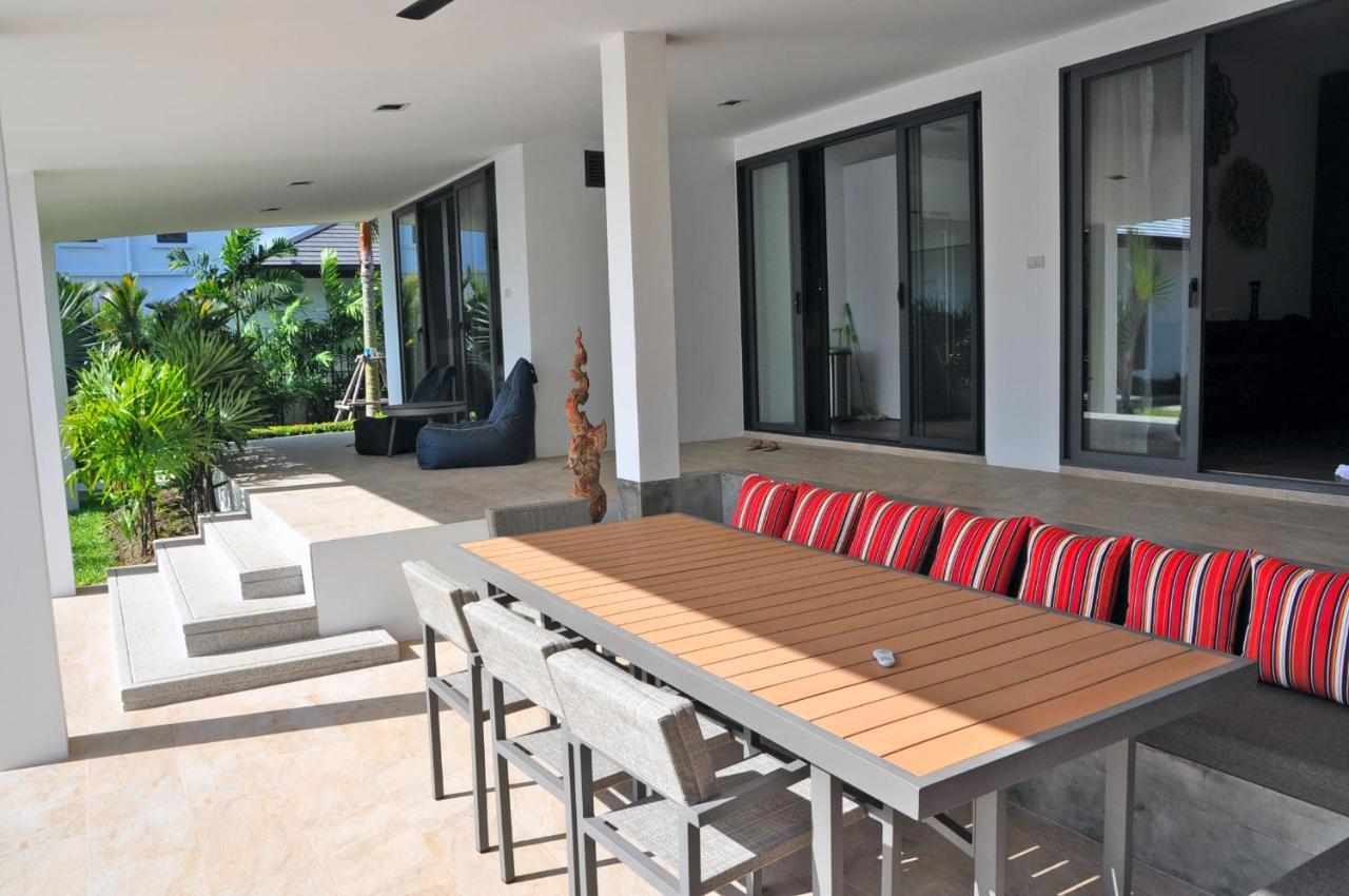 Phuket Private 3 Bedrooms - Lagoon Villa