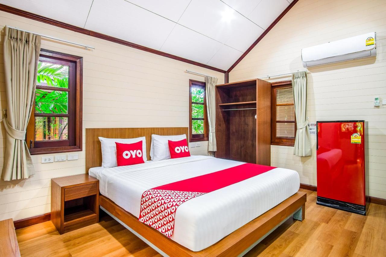 Oyo 451 Samran Hotel 3*
