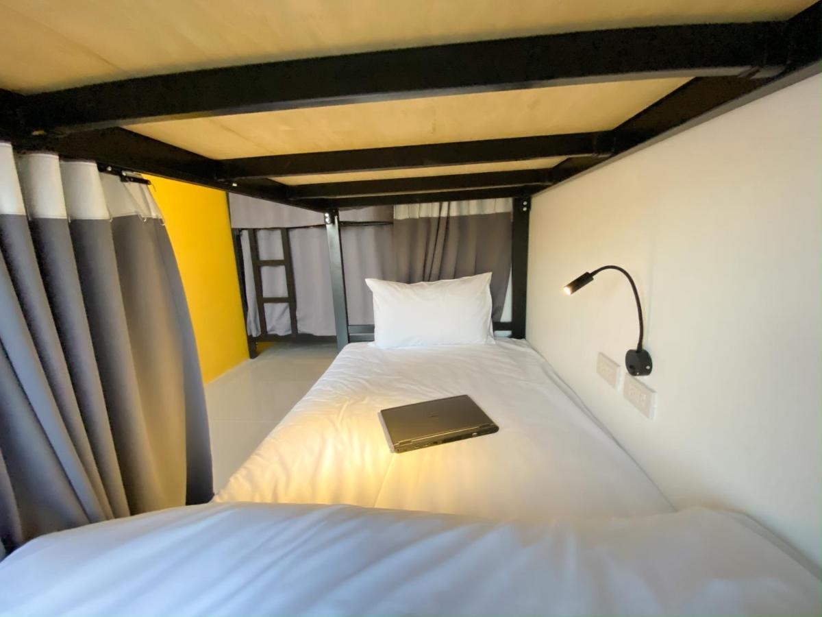Hostel Fishtail Phuket *