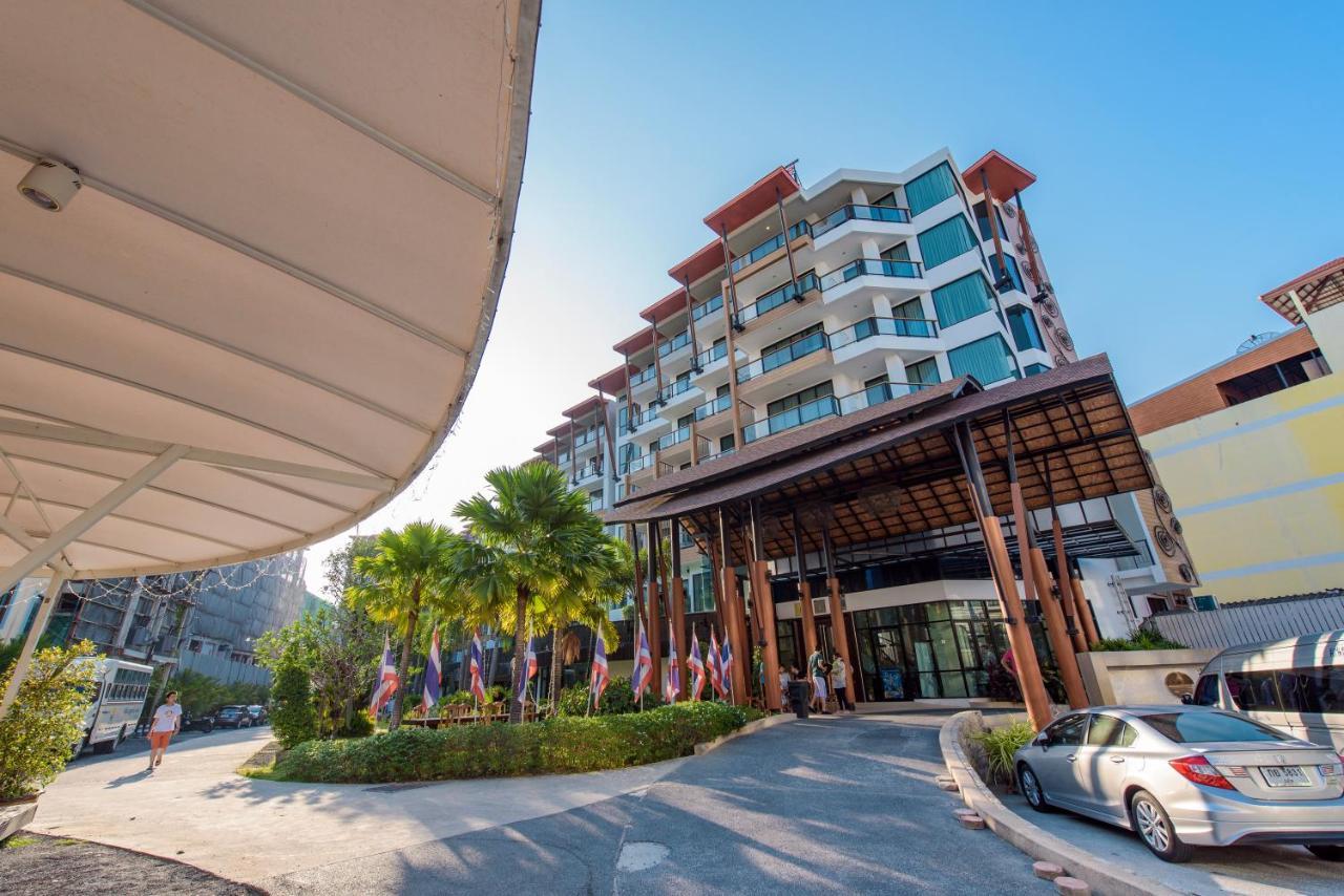 The Lunar Patong Hotel 4*