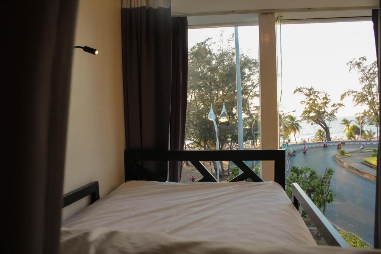 Hostel Fishtail Phuket Karon
