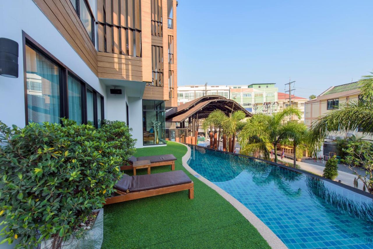 The Lunar Patong