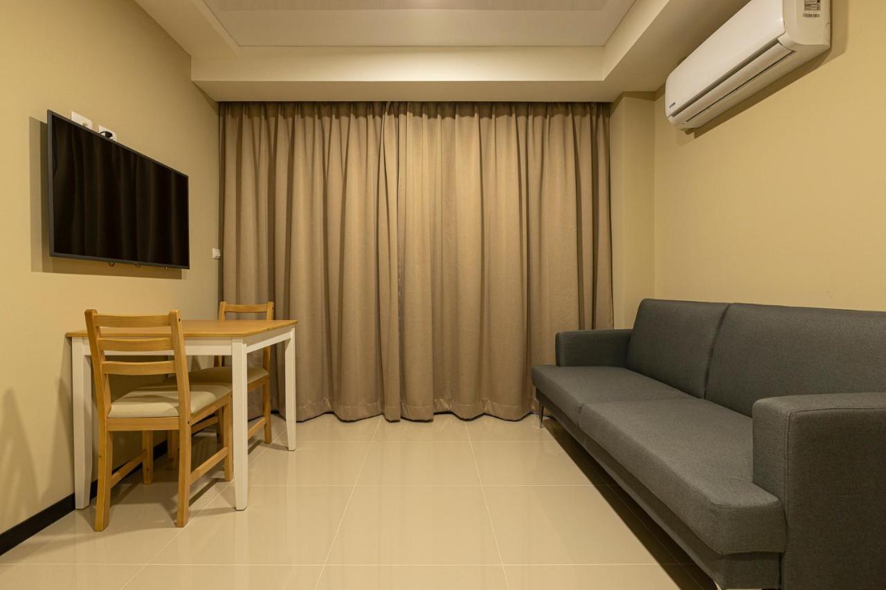 Apartment Naiharn Sea By Holy Cow, 1-br, Courtyard View *