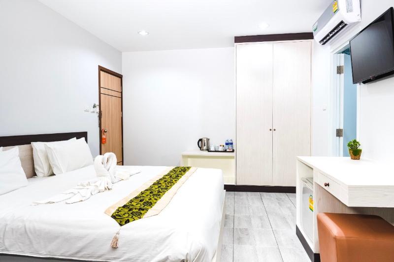 Neptuna Hotel By Maduzi 3*