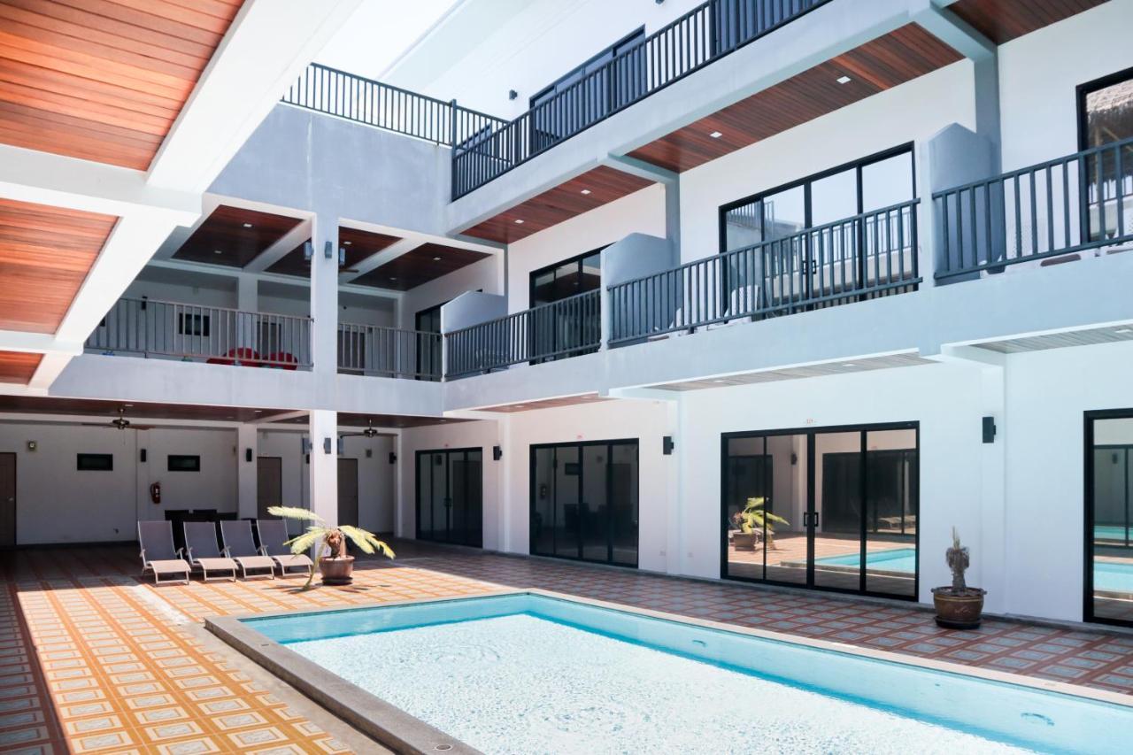 Hotel Oyo 854 Baan Phuchalong