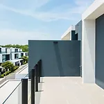 Laguna Park Villa