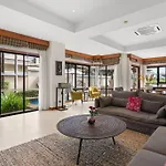 Laguna Lakeview Villa