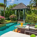 Charming Chom Tawan Villa 3 Bdr
