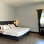 Blue Aura Pool Villa