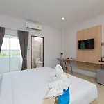 Phant At Thalang Service Apartment