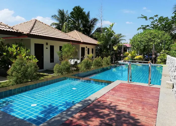 Laemsai Resort