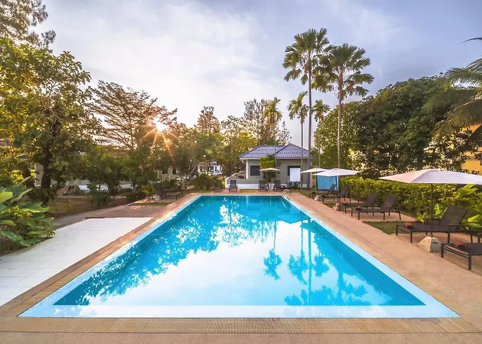 Isara Nai Yang Resort