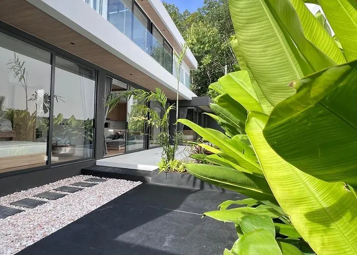Villa 3 Bedroom 5 Minutes To Naithon Beach