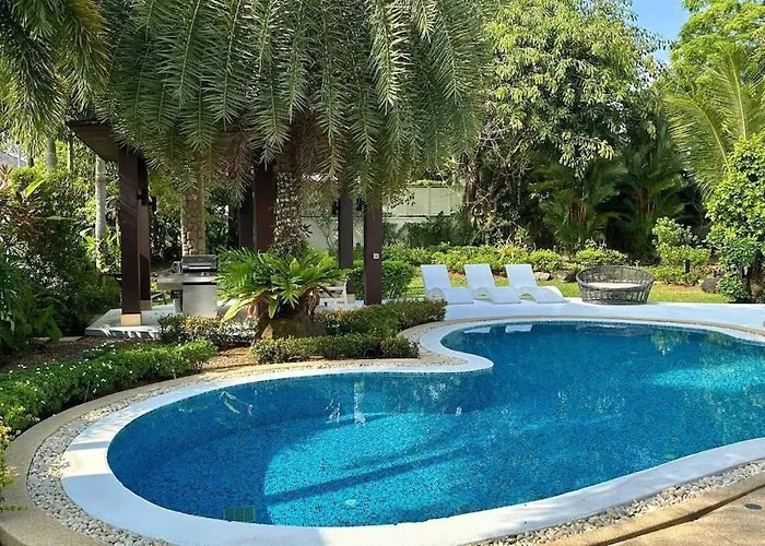 Botanica Luxury Villa 4 Bedrooms