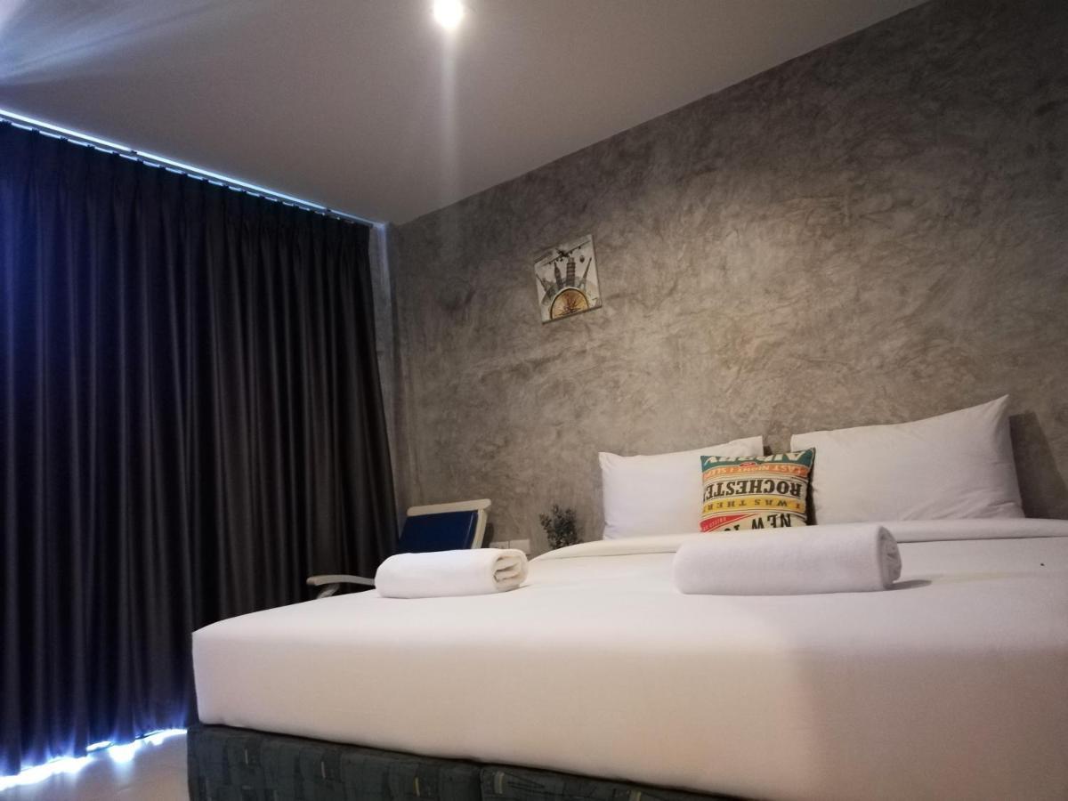 Resort Laemsai 4*