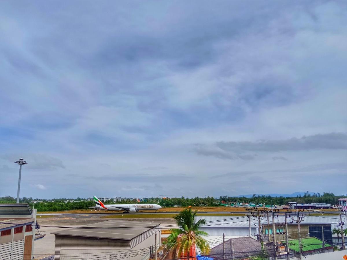 Louis' Runway View - Sha Extra Hotel