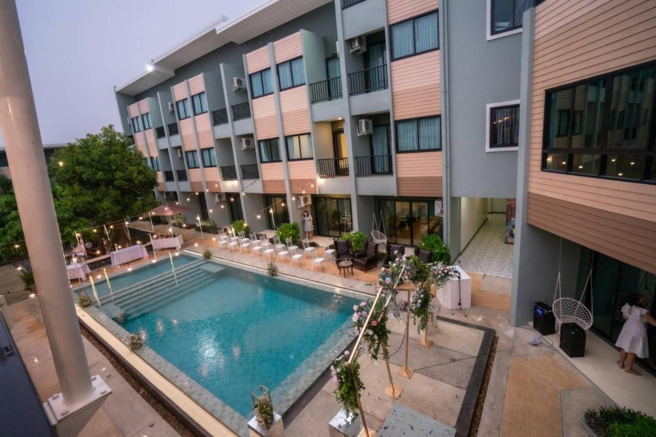 Phuket Airport Place - Sha 3*
