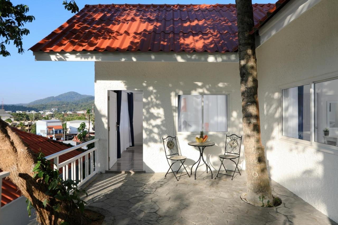 White 3* Kata Beach (Phuket)