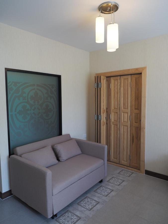 Apartment Pak Dee At