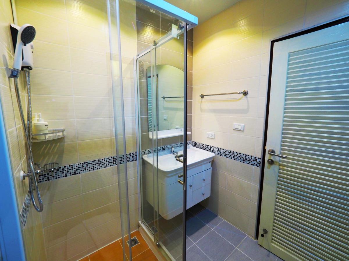 Apartment Pak Dee At
