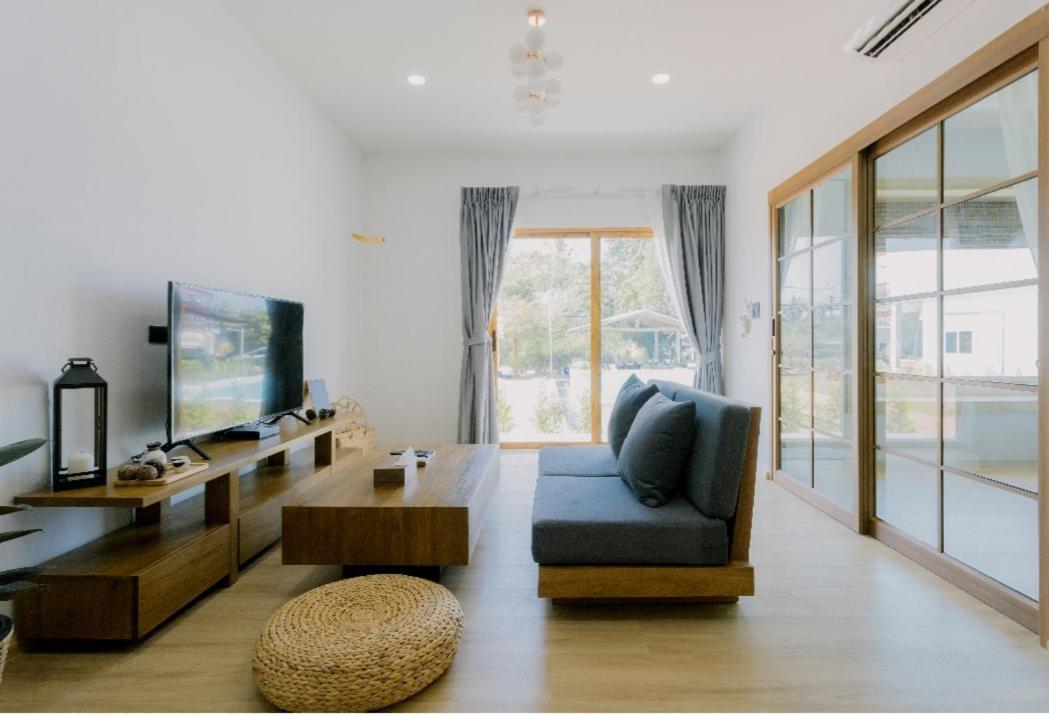 Apartment Wayla Villa@maikhaobeach *