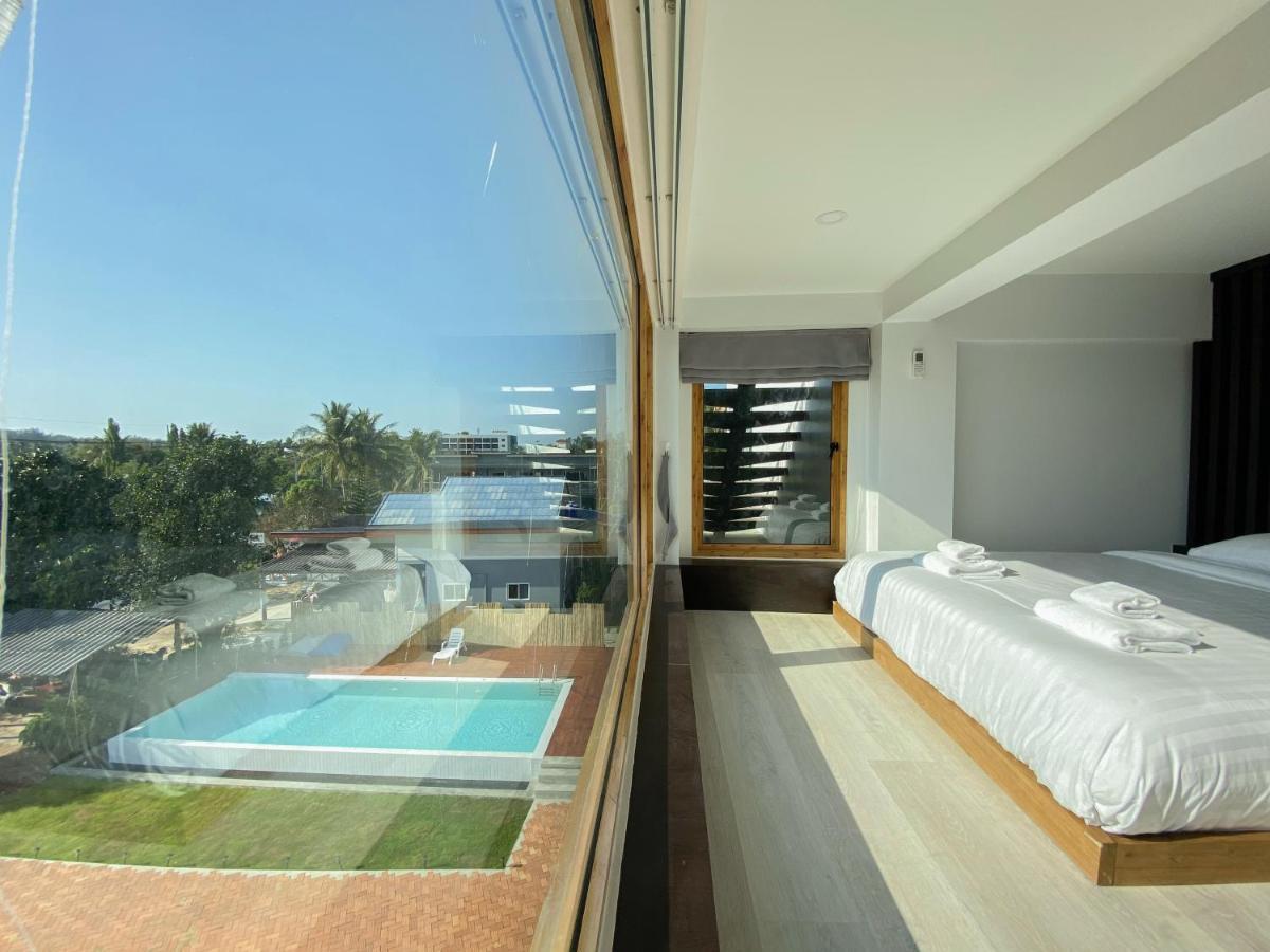 Wayla Villa@maikhaobeach Mai Khao