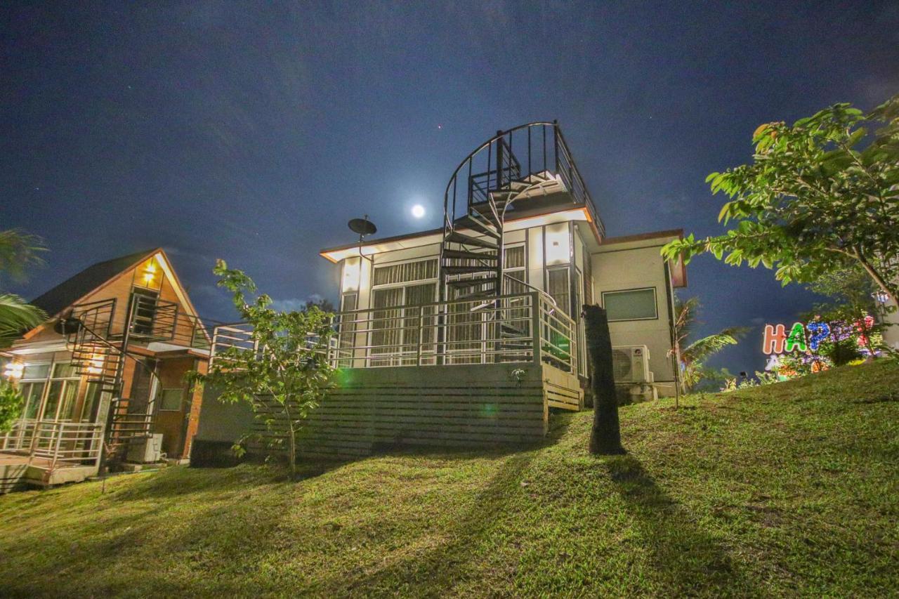Hotel Happy Mountain Airport Nai Yang