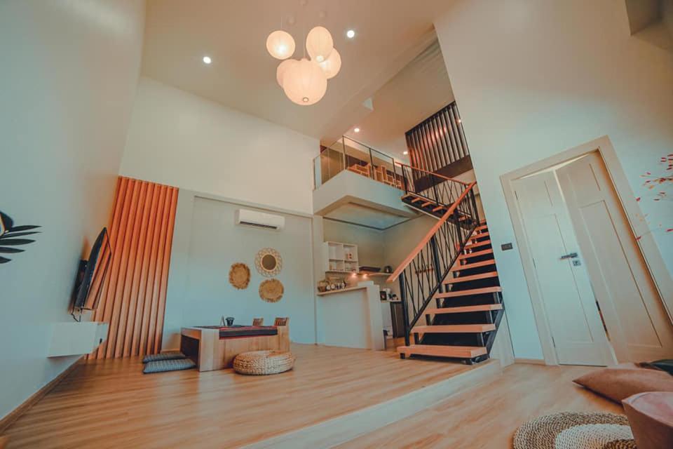 Wayla Villa@maikhaobeach Apartment