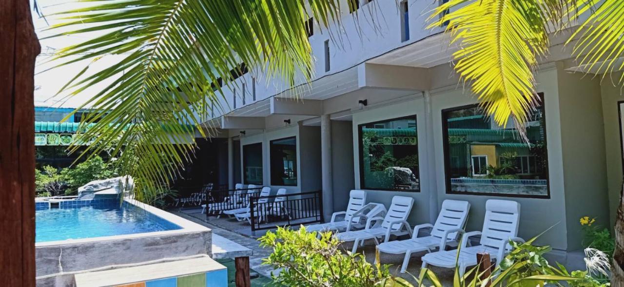 Rimlay Resort Nai Yang