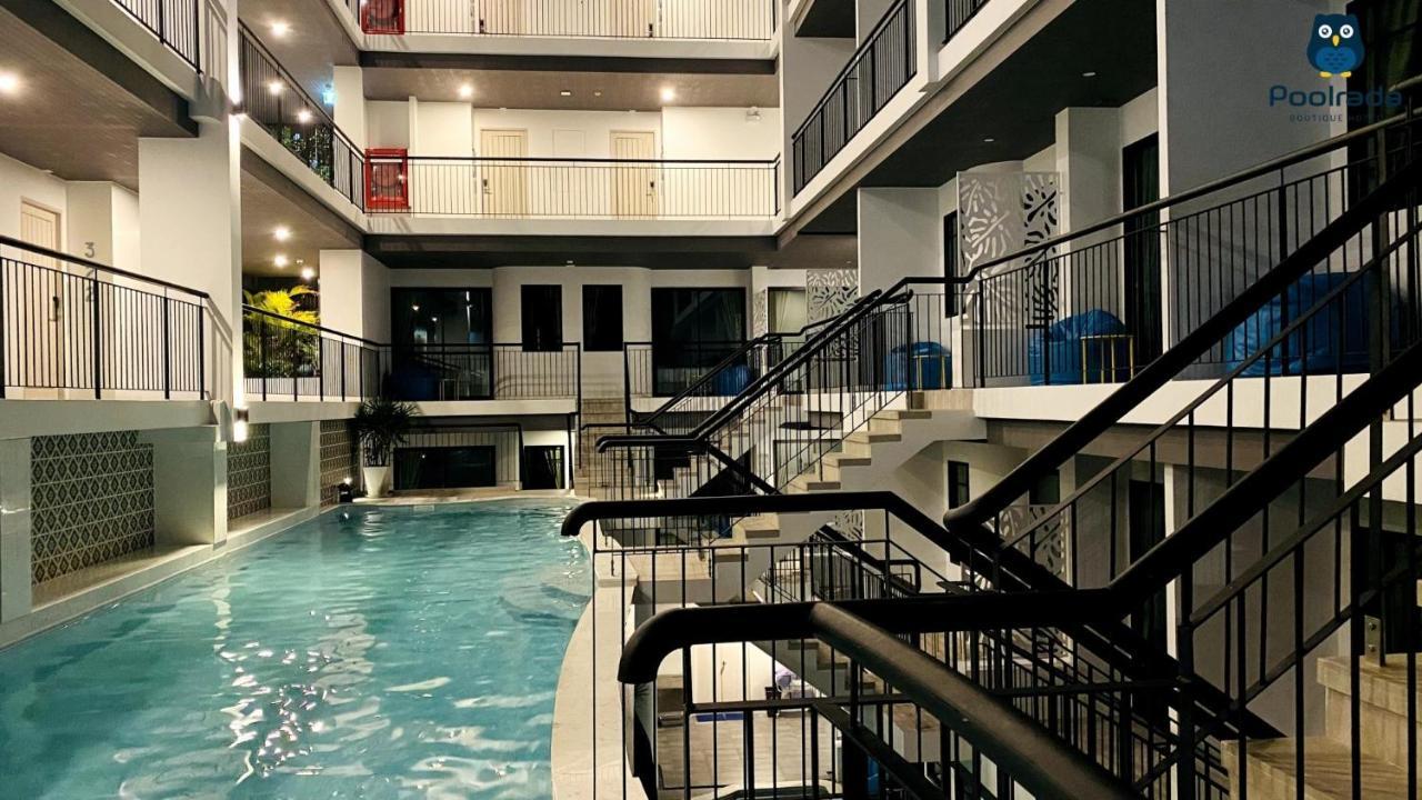 Poolrada Boutique - Sha