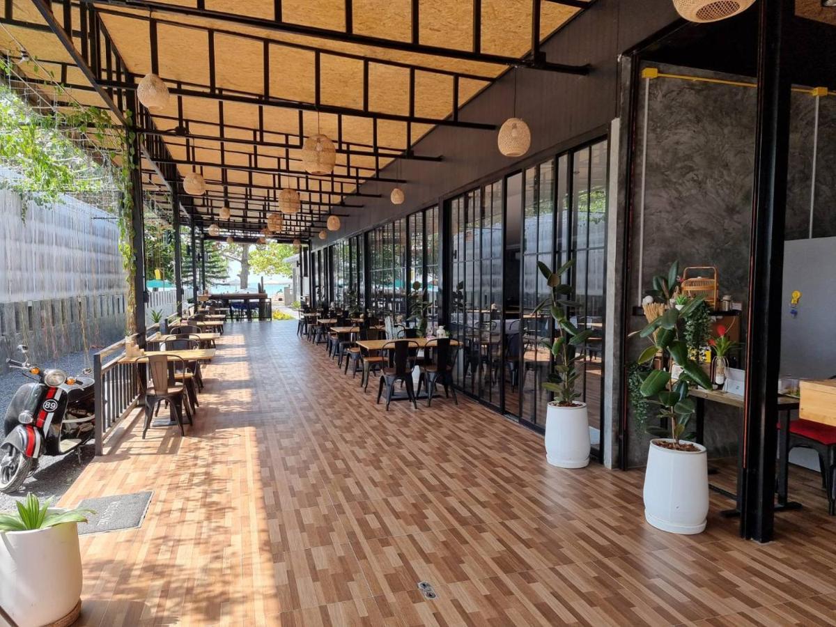 Tt Naiyang Phuket Resort 2*