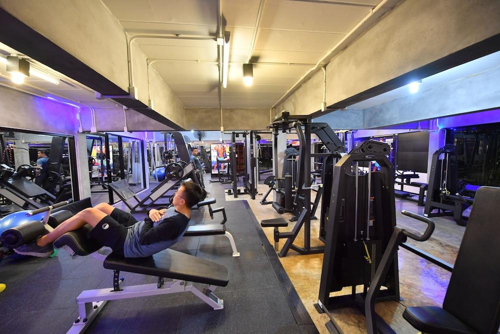 The Touch Naiyang & Fitness Tempat peranginan Nai Yang