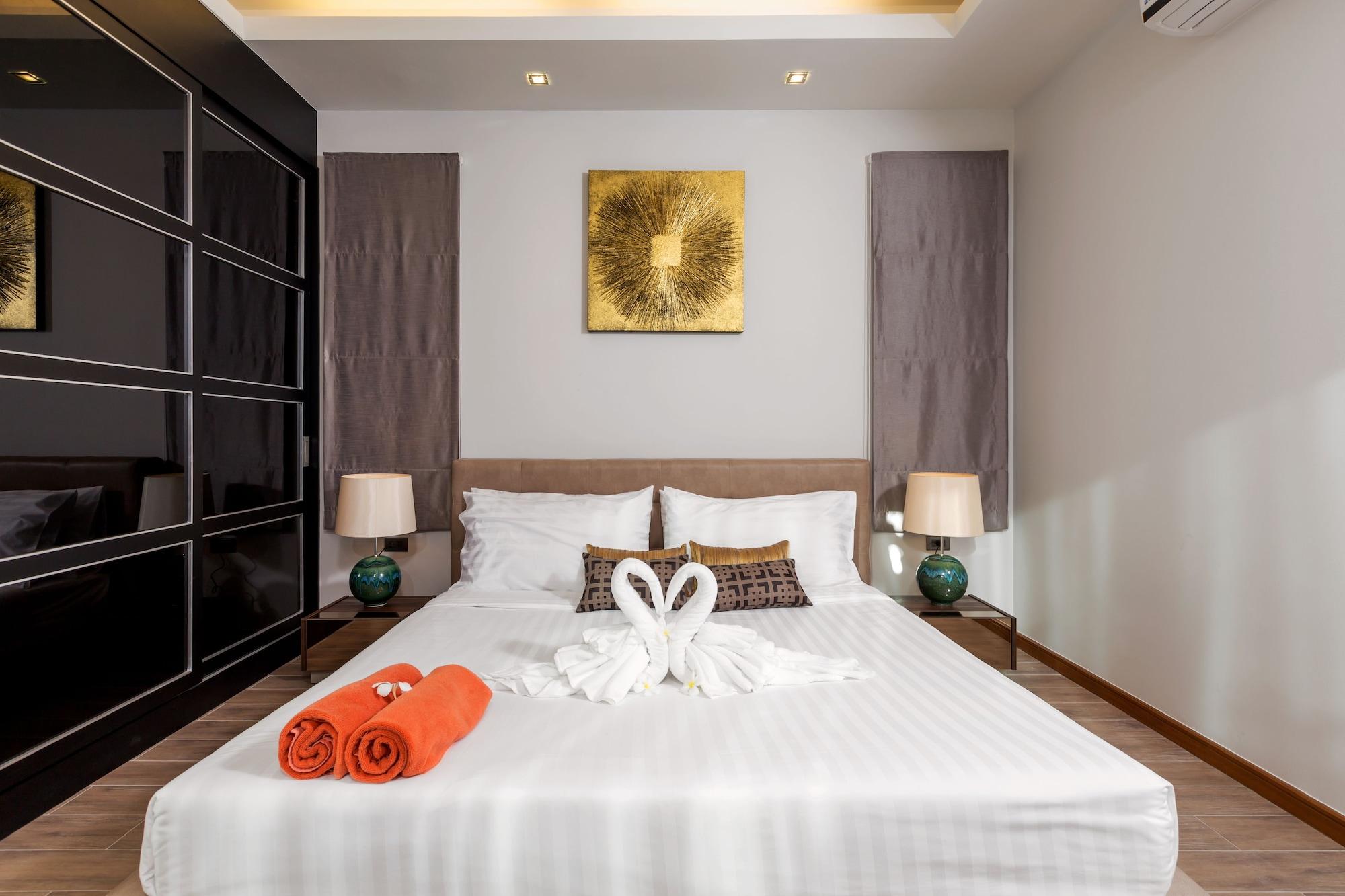 La Phuket Pool Vila