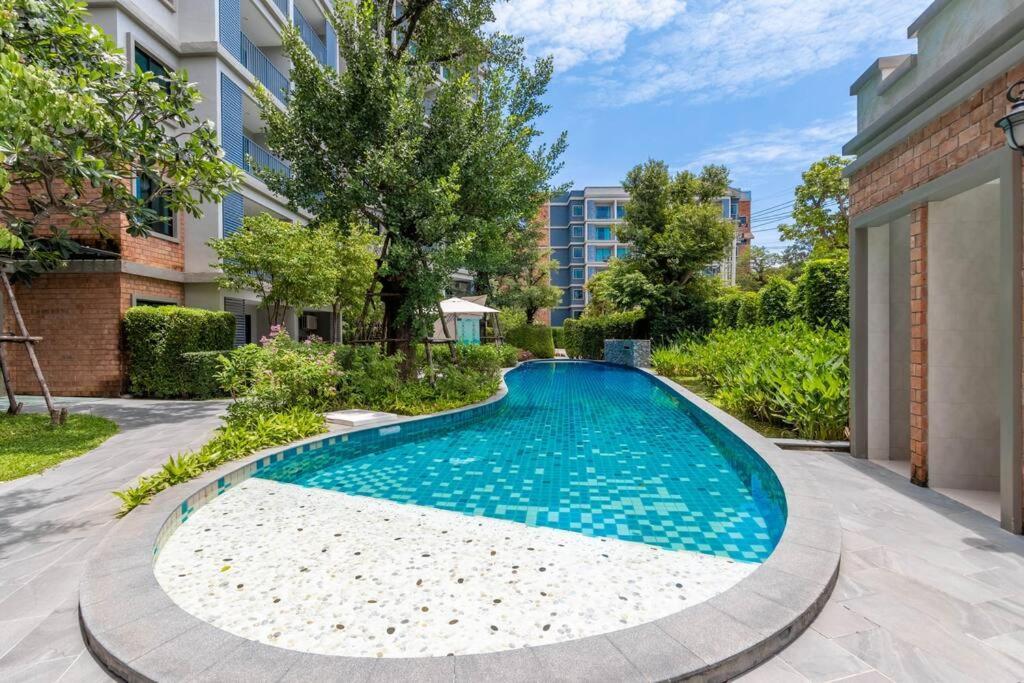 Title Naiyang Excellent Location With Pool View Apartment *