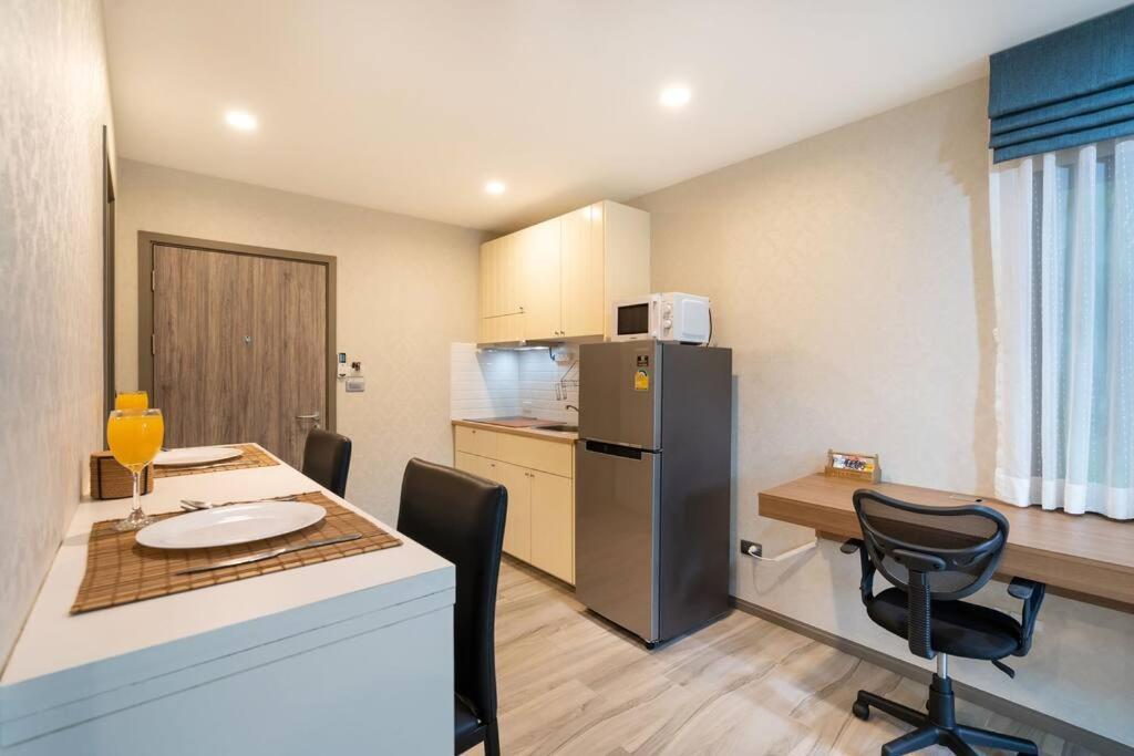Apartment Nayang Brand New Executive Luxury Nai Yang