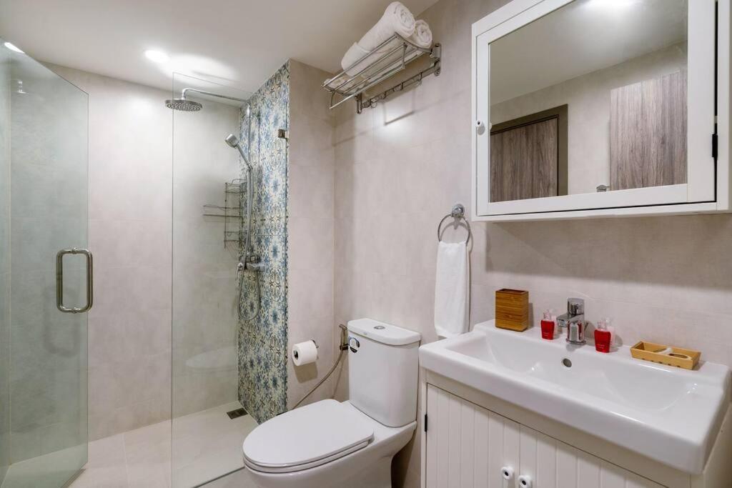 Apartment Nayang Brand New Executive Luxury Nai Yang