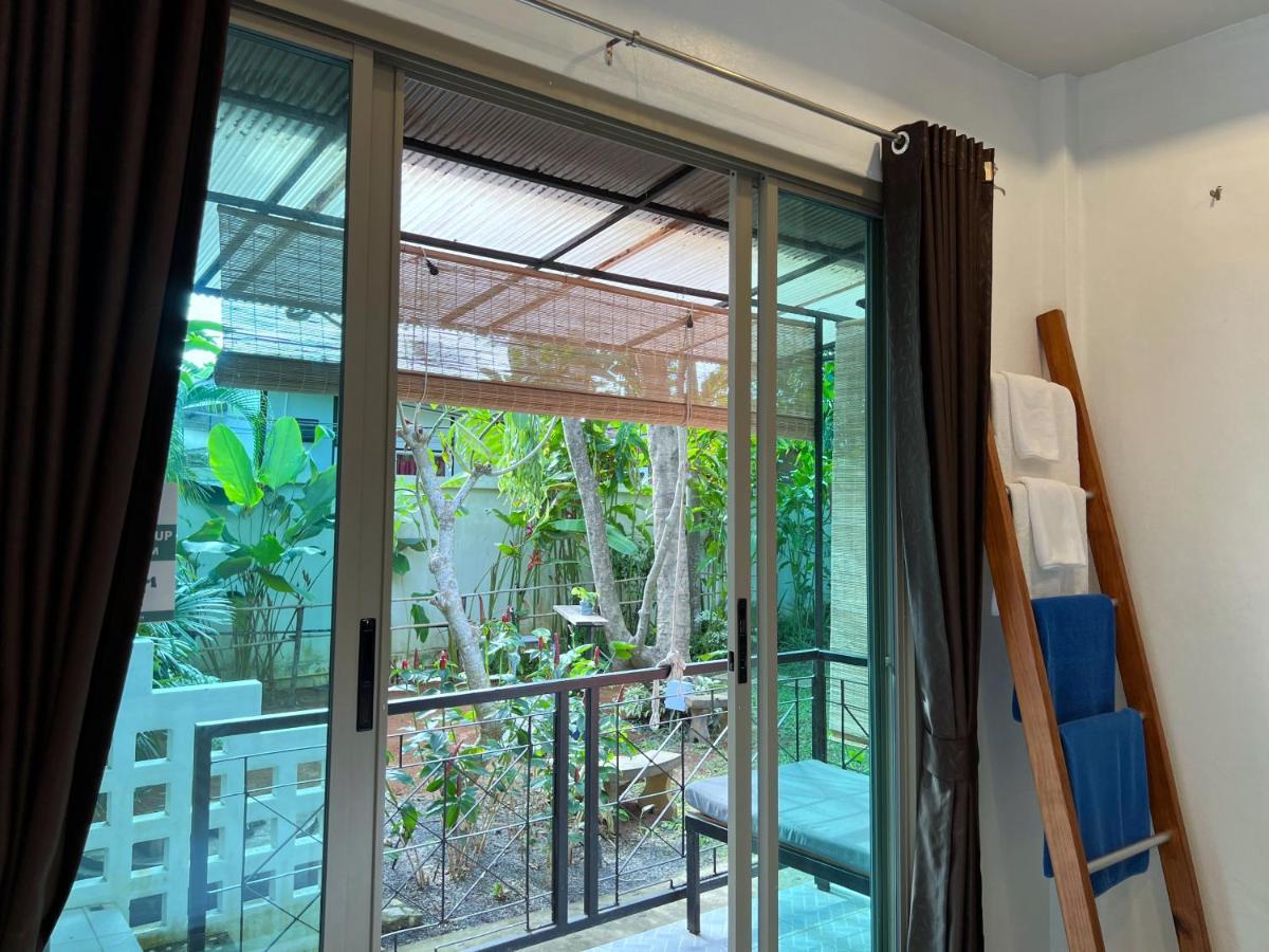 Guest house The Snug Airportel - Phuket Airport