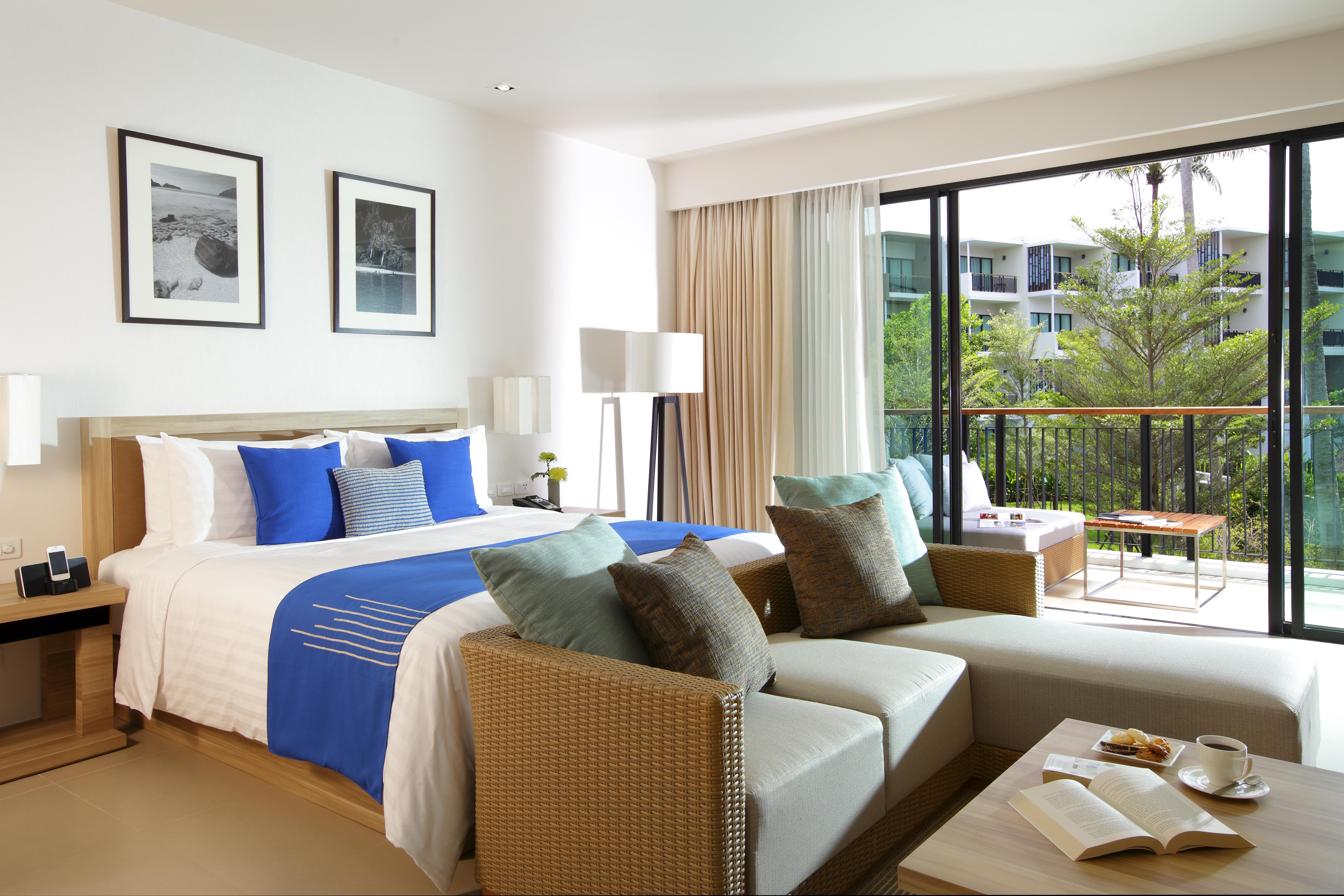 Le Meridien Phuket Beach Hotel