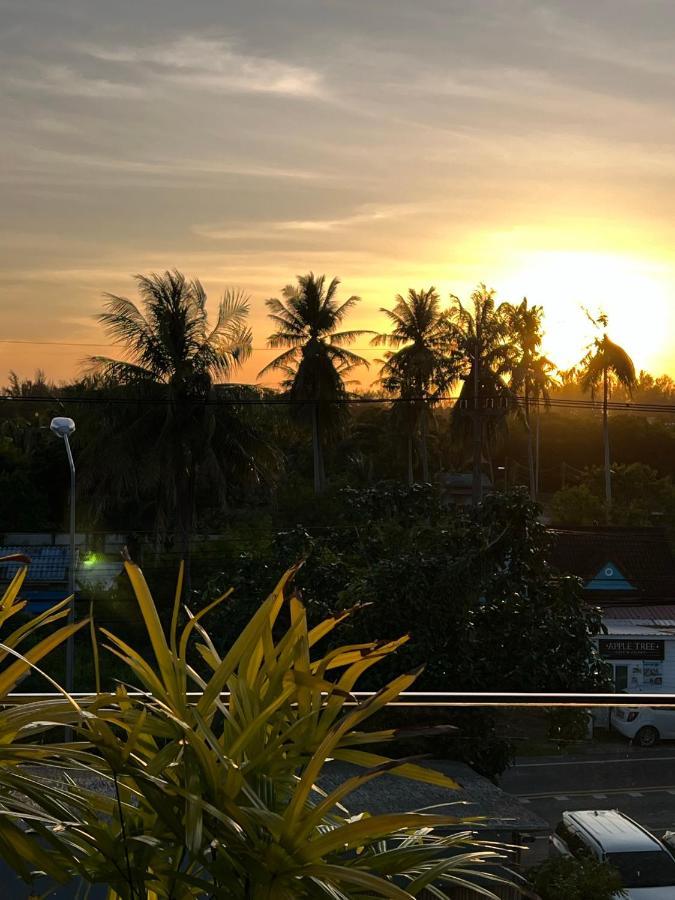Apartment Wayla Villa@maikhaobeach *