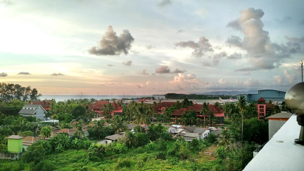 Hotel Behome Phuket 3*