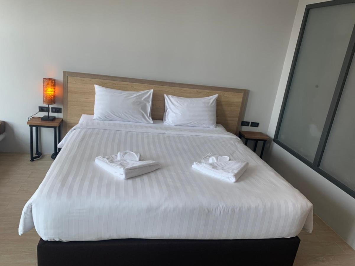 Atom Phuket -sha Hotel