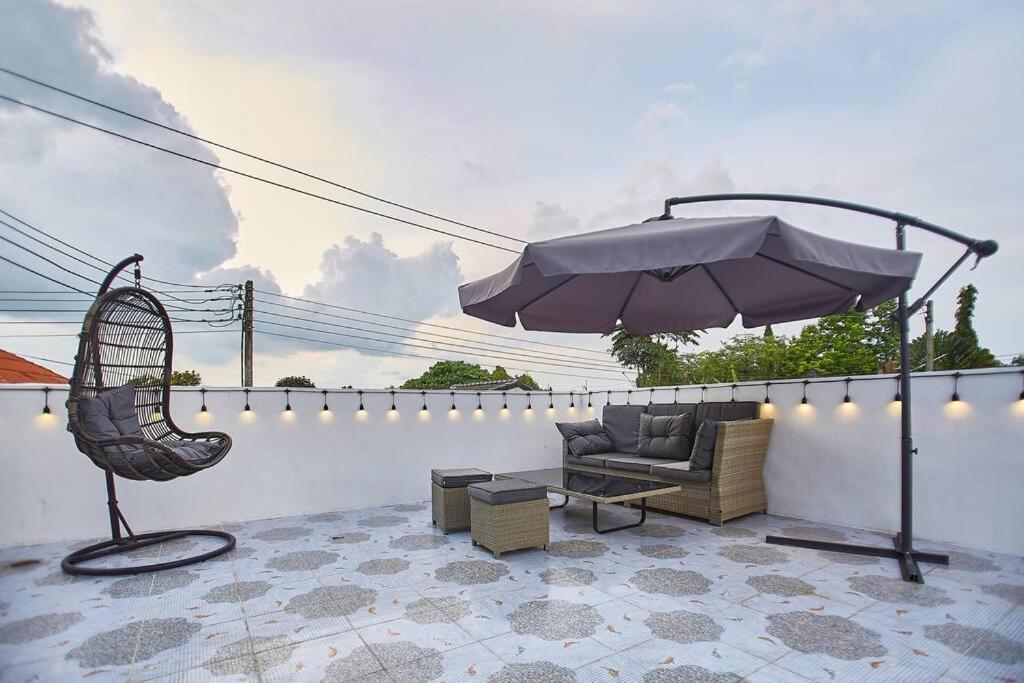 Villa White Phuket