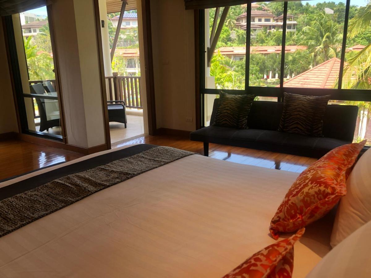 Phuket 2-bedrooms 403m2 Private Poolside Xl-family Villa