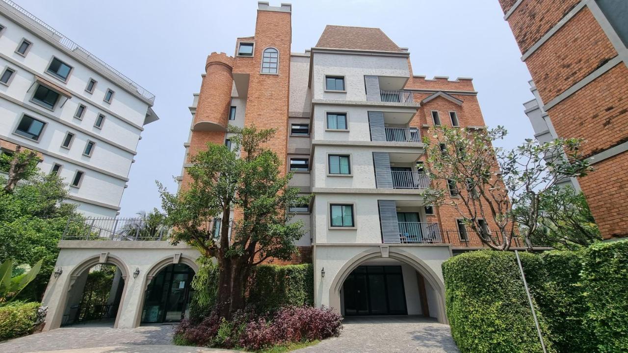 D4 The Title Residencies Naiyang Two Bedroom Phuket Apartment *