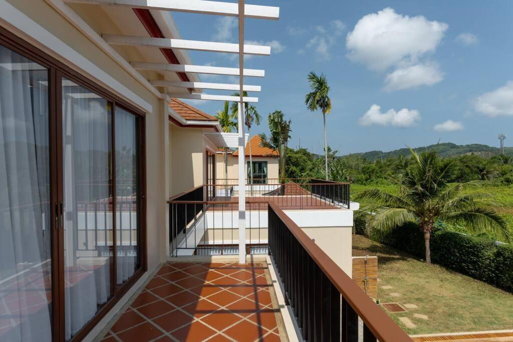East 4, бассейн, 3 спальни By Ibg Villa Phuket
