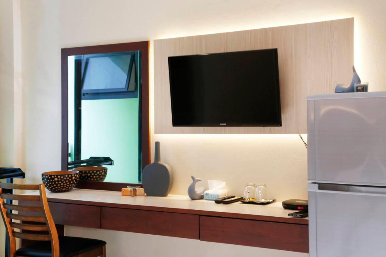 Stayhere@airport Service