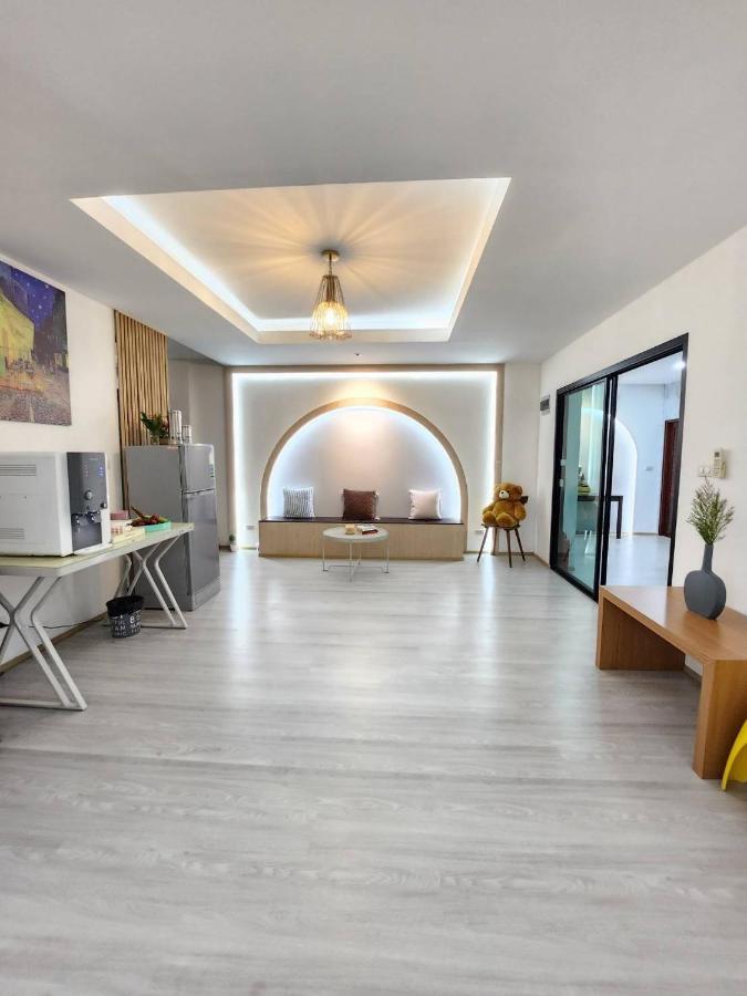 Stayhere@airport Service Ban Bo Han