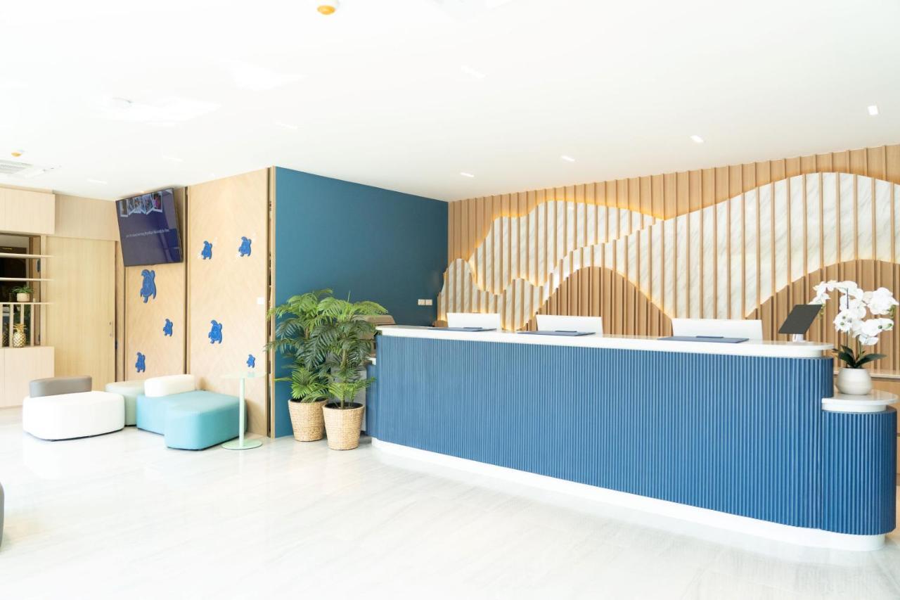 Wyndham Garden Phuket Hotel Nai Thon Beach