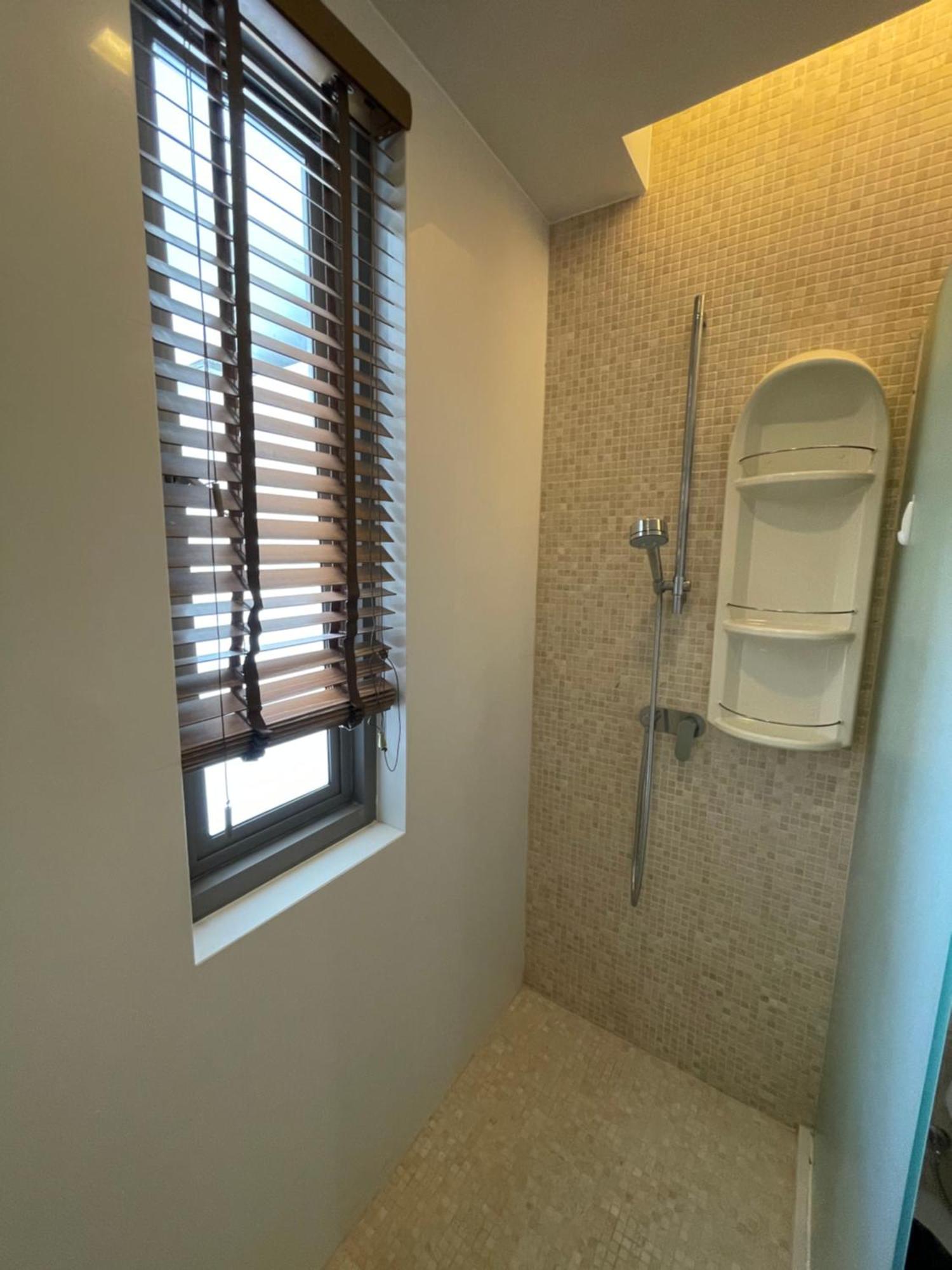 Pearl Of Naithon , 4 Bedroom Apartment *